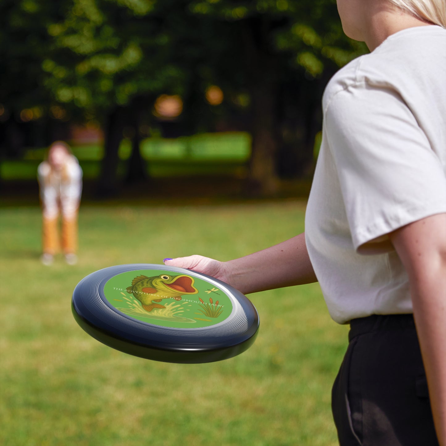 Lively Fish-Themed Frisbee for Outdoor Fun, Perfect Gift for Fishing Enthusiasts, Summer Parties, Family Gatherings, Backyard Games, [...]
